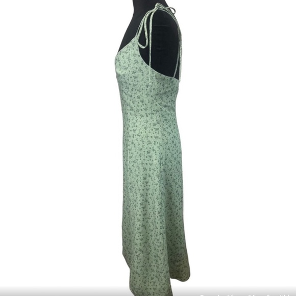 NWOT HOUSE OF CB 'Cornelia' Green Tonal Floral Midi Dress -Size M *37* - Picture 11 of 13